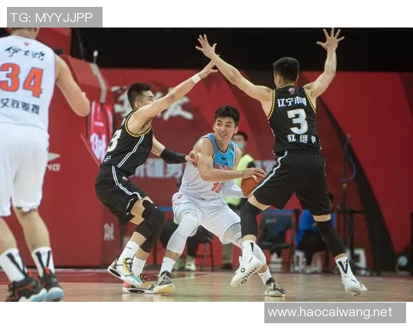 新疆对阵辽宁篮球赛实时比分更新与精彩瞬间回顾